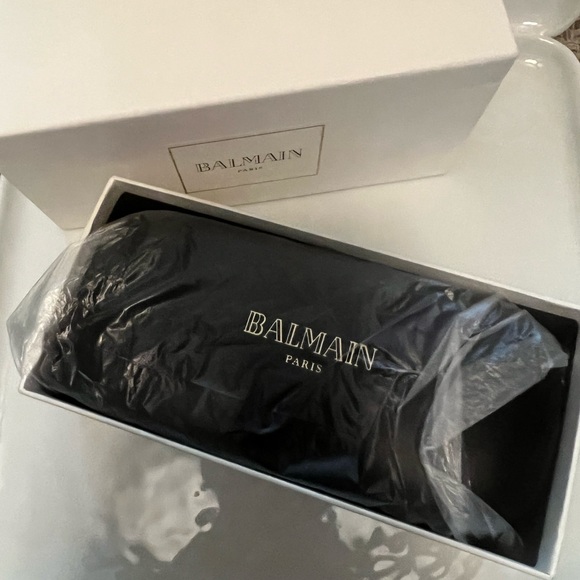 NWT Balmain Paris Women’s Sunglasses - Picture 5 of 9